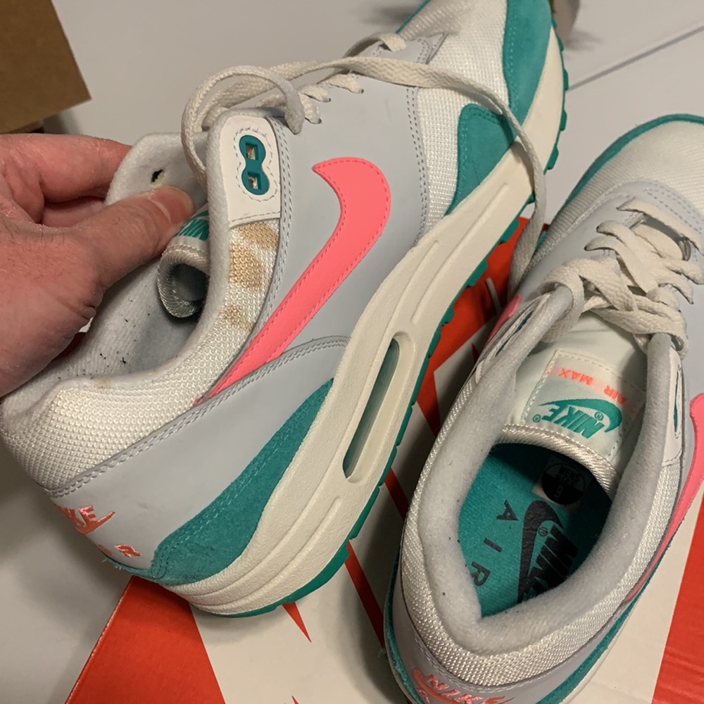 π Used Rare Mens Nike Air Max 1 AkA watermelons - Picture 16 of 16